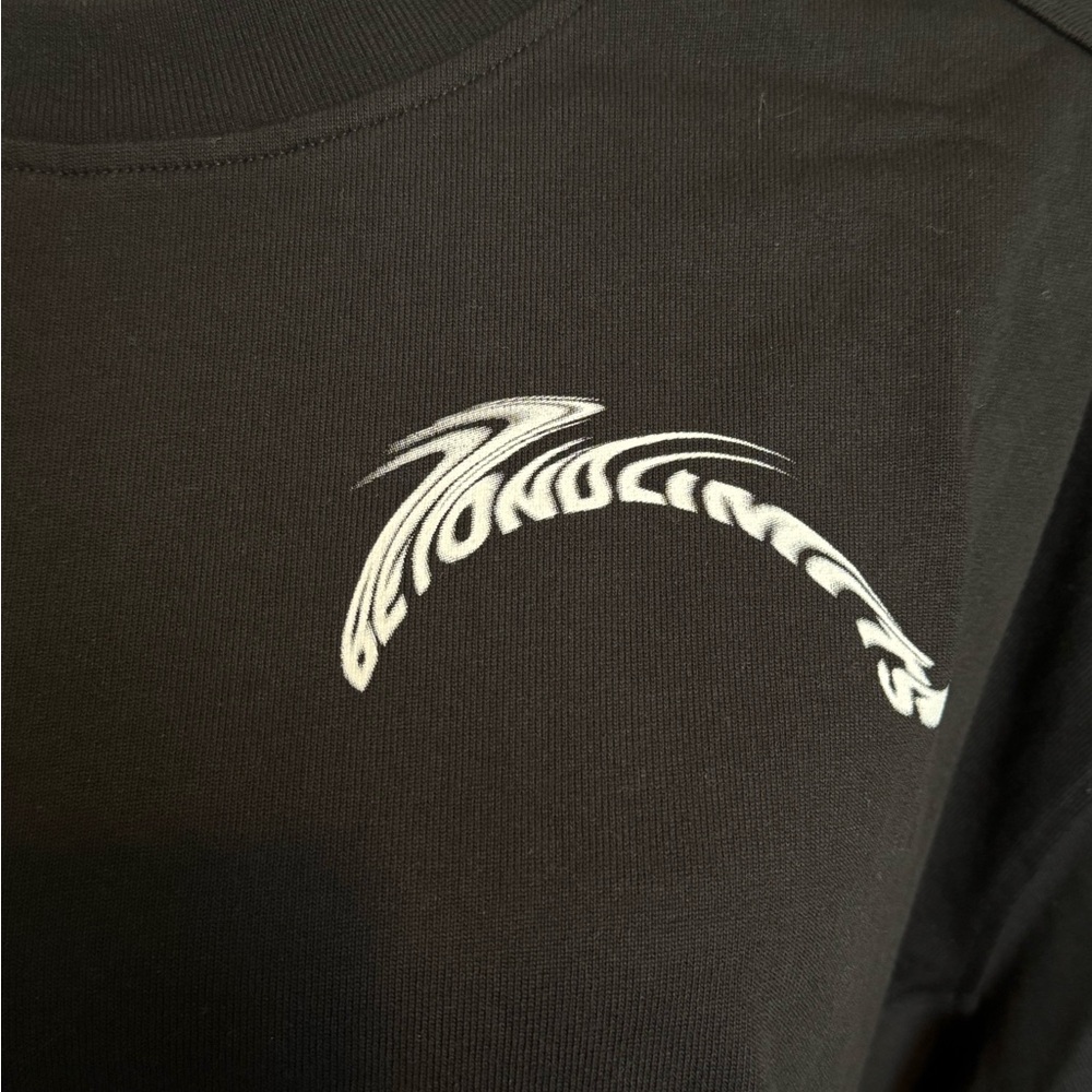 FENTY BEYOND LIMITS PRINT OVERSIZED T-SHIRT IN BLACK 100% cotton size XS EUC - Picture 10 of 10